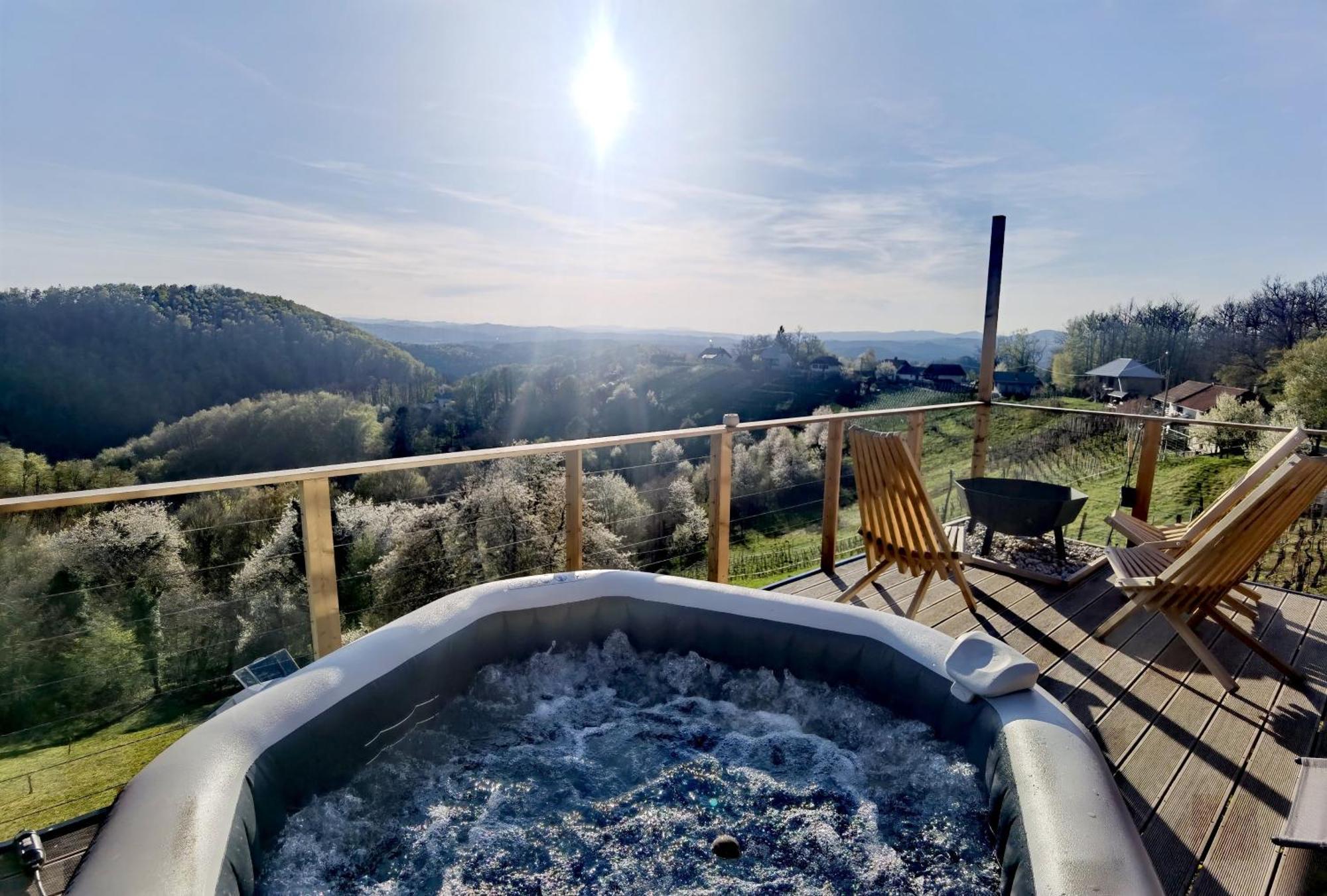 Vineyard Cottage Sončni grič Trebnje Esterno foto